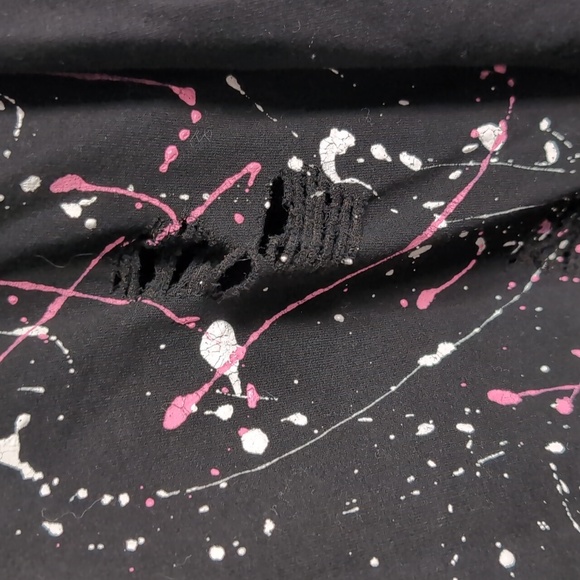 J&L Paris Black Distressed Splatter Paint Crewneck Sweatshirt Size Medium - Picture 5 of 8